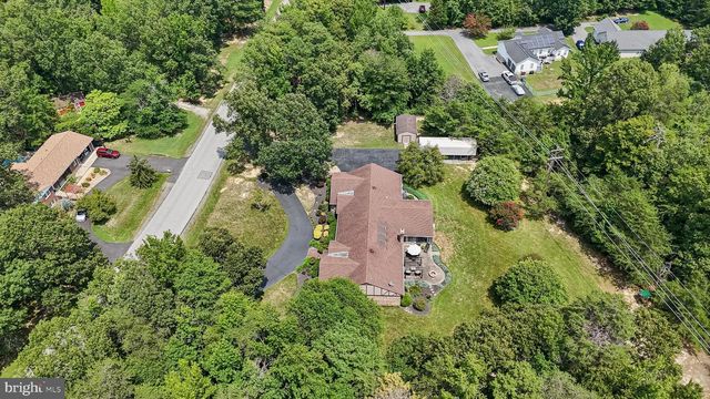 10555 PRINCE CHARLES DR, La Plata, MD 20646