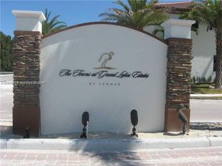 16585 SW 42nd Way 0, Miami, FL 33185