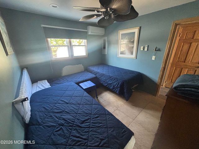 100 24th Avenue 5, Seaside Park, NJ 08752