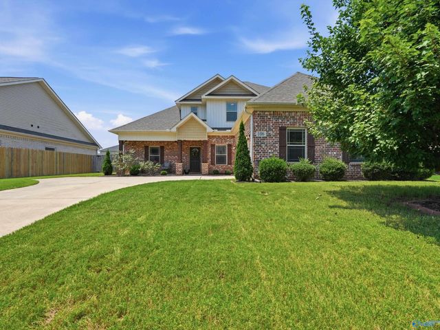 106 Ivy Vine Drive, Toney, AL 35773