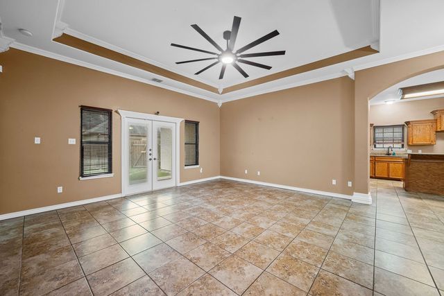 6901 King George Pl, Corpus Christi, TX 78414