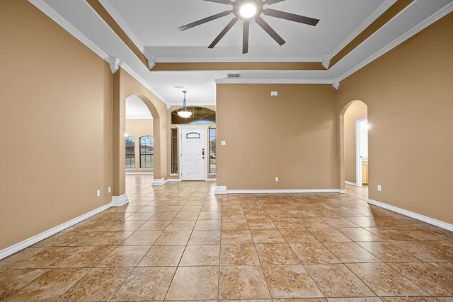 6901 King George Pl, Corpus Christi, TX 78414