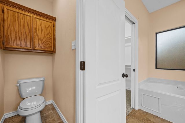6901 King George Pl, Corpus Christi, TX 78414