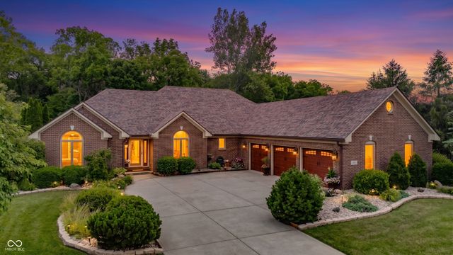 1517 Cherry Tree Road, Avon, IN 46123