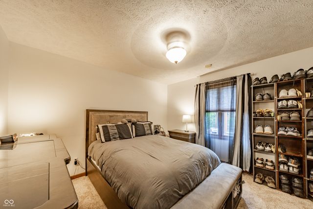 1517 Cherry Tree Road, Avon, IN 46123