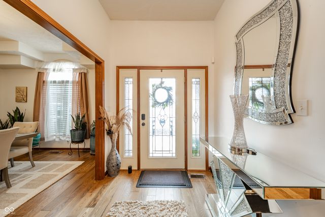 1517 Cherry Tree Road, Avon, IN 46123