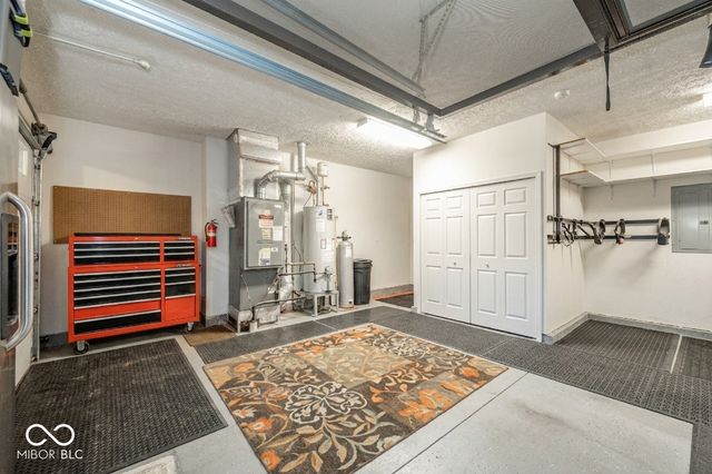 1517 Cherry Tree Road, Avon, IN 46123