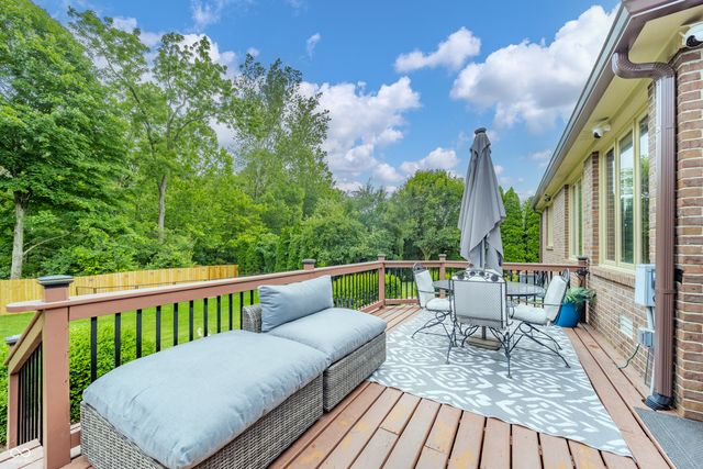 1517 Cherry Tree Road, Avon, IN 46123