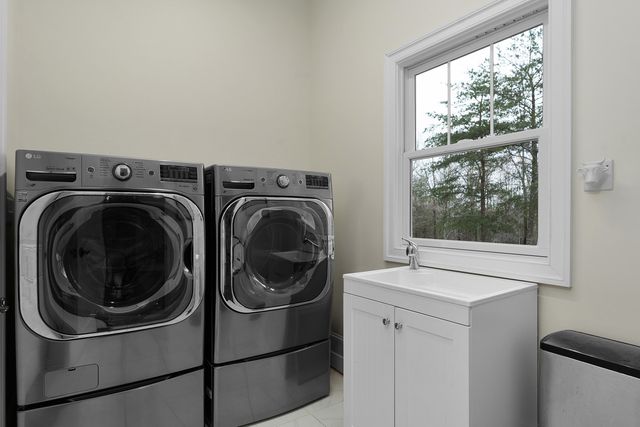 1977 Sitton Mills Place, Signal Mountain, TN 37377