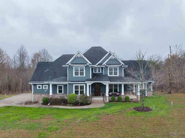 1977 Sitton Mills Place, Signal Mountain, TN 37377