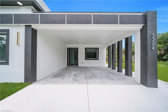 3304 E 15th ST, Lehigh Acres, FL 33972