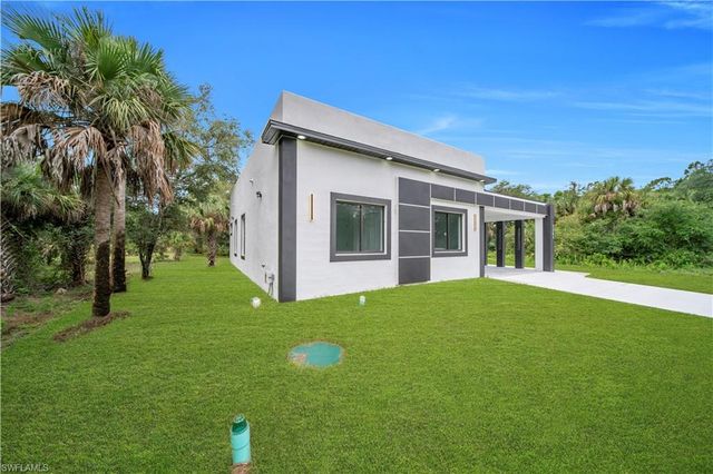 3304 E 15th ST, Lehigh Acres, FL 33972