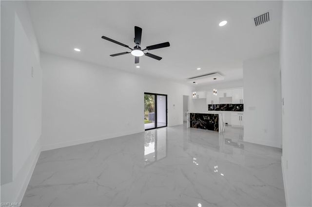 3304 E 15th ST, Lehigh Acres, FL 33972