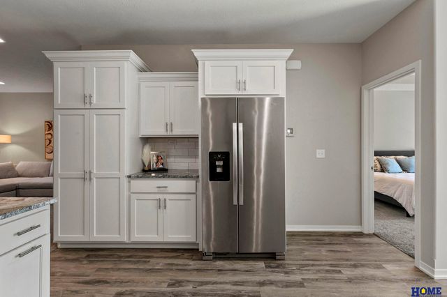 10277 Wayborough Lane, Lincoln, NE 68527