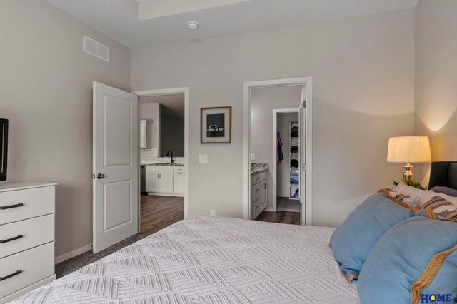 10277 Wayborough Lane, Lincoln, NE 68527