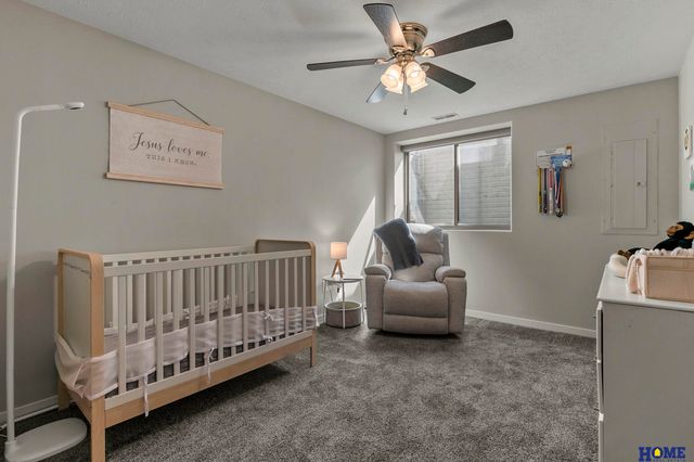 10277 Wayborough Lane, Lincoln, NE 68527