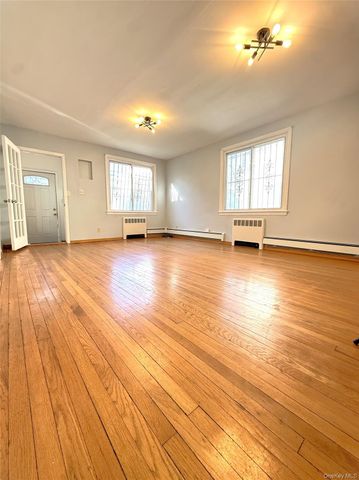 15831 79th Avenue, Fresh Meadows, NY 11366