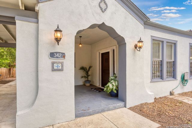 342 W Elsmere, San Antonio, TX 78212