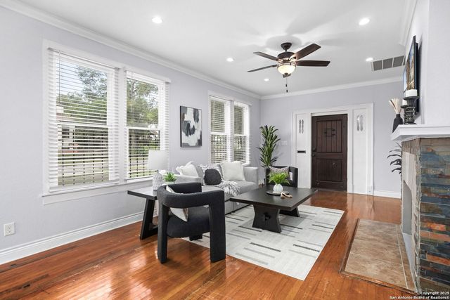 342 W Elsmere, San Antonio, TX 78212