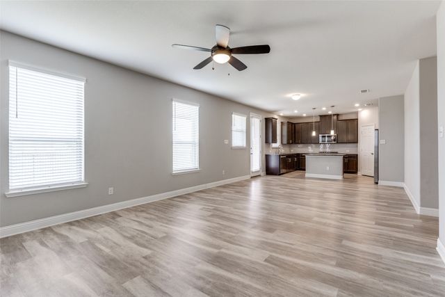 9016 Bison Creek Drive, Fort Worth, TX 76131