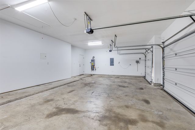 9016 Bison Creek Drive, Fort Worth, TX 76131