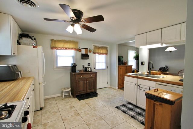 2035 ARTHURSVILLE RD, Hartly, DE 19953