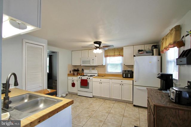 2035 ARTHURSVILLE RD, Hartly, DE 19953