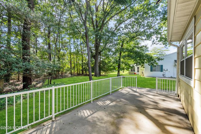 31 Maine Avenue A, Manchester, NJ 08759