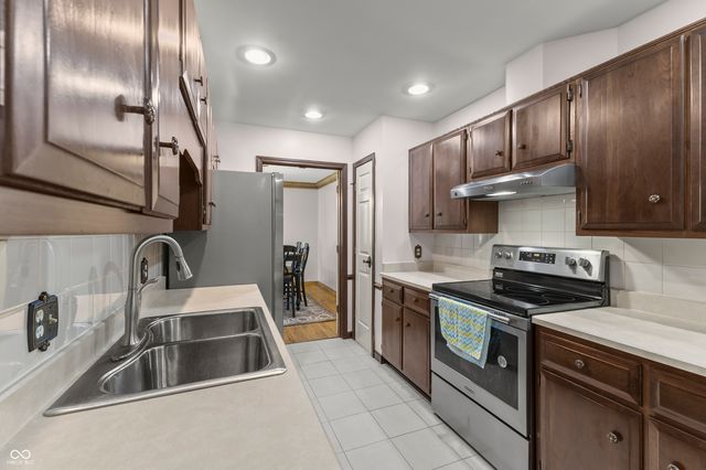 2848 Jamieson Lane, Indianapolis, IN 46268