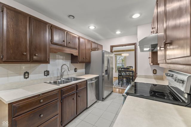 2848 Jamieson Lane, Indianapolis, IN 46268