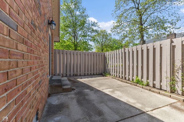 2848 Jamieson Lane, Indianapolis, IN 46268