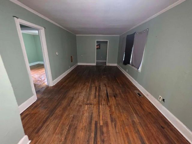 2749 Dale Creek Drive, Atlanta, GA 30318