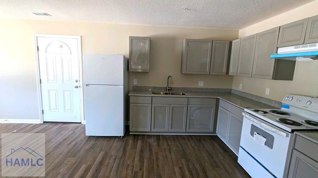 1474-1 Kelly Drive, Hinesville, GA 31313