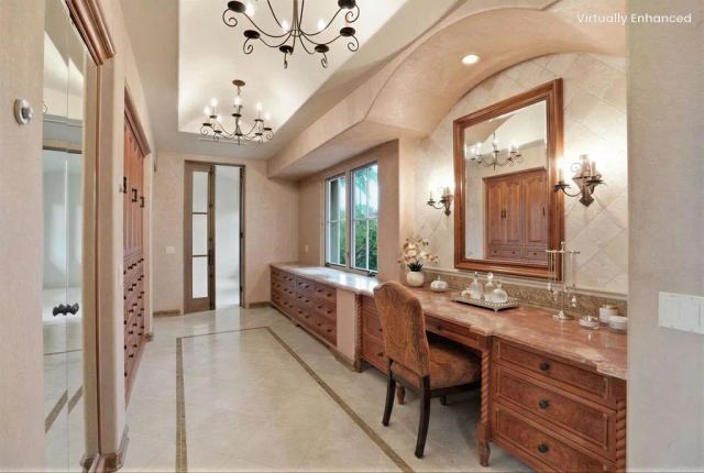 7206 Aviara Drive, Carlsbad, CA 92011