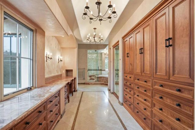 7206 Aviara Drive, Carlsbad, CA 92011