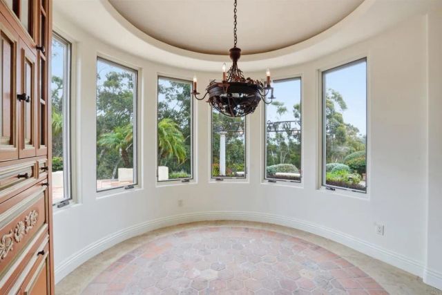 7206 Aviara Drive, Carlsbad, CA 92011