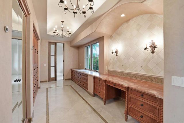 7206 Aviara Drive, Carlsbad, CA 92011