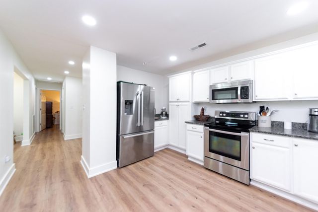 743 Sinlea Avenue, Mount Pleasant, SC 29464