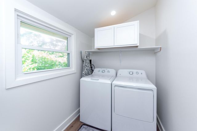 743 Sinlea Avenue, Mount Pleasant, SC 29464