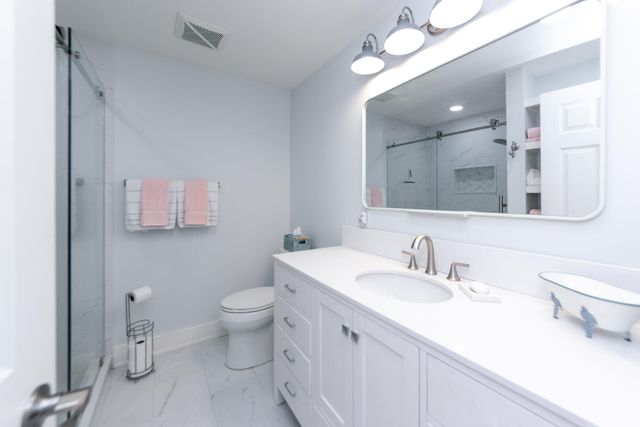 743 Sinlea Avenue, Mount Pleasant, SC 29464
