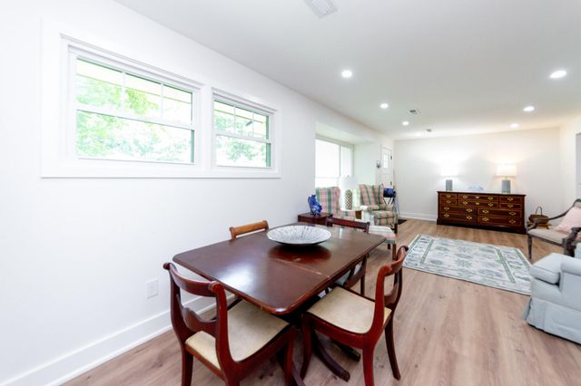 743 Sinlea Avenue, Mount Pleasant, SC 29464