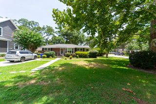 743 Sinlea Avenue, Mount Pleasant, SC 29464
