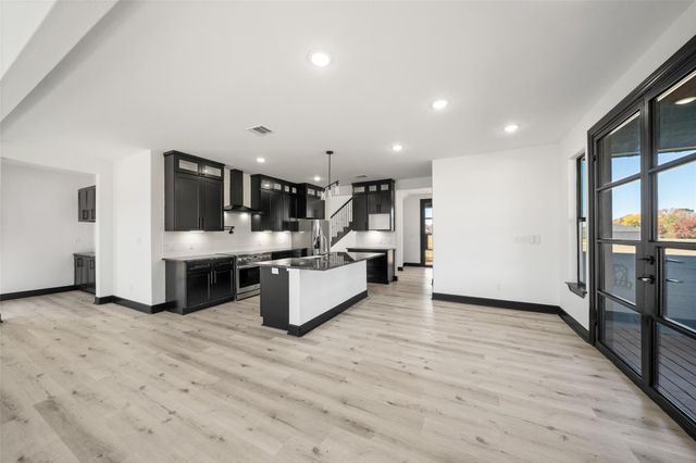 42 Candlestick Drive, Trinity, TX 75862