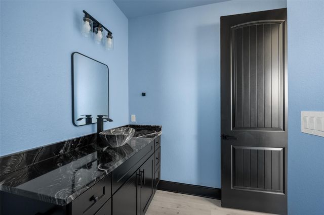 42 Candlestick Drive, Trinity, TX 75862