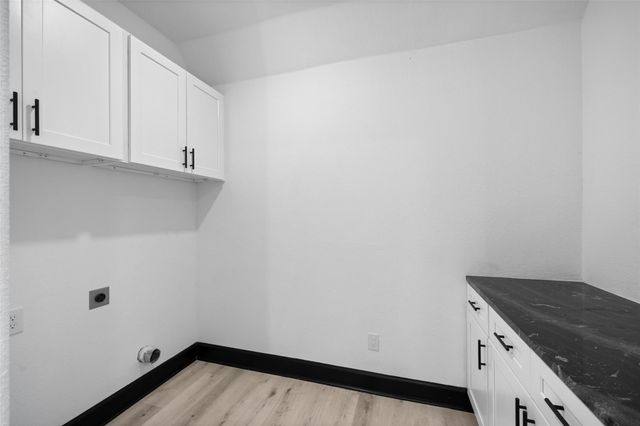 42 Candlestick Drive, Trinity, TX 75862