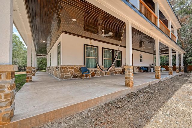 6121 County Road 225, Hungerford, TX 77448