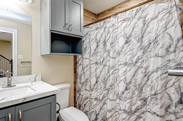 6121 County Road 225, Hungerford, TX 77448