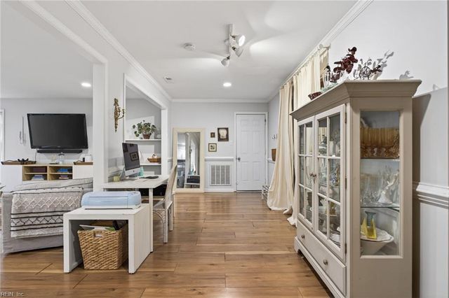 4652 Truman LN, Virginia Beach, VA 23455