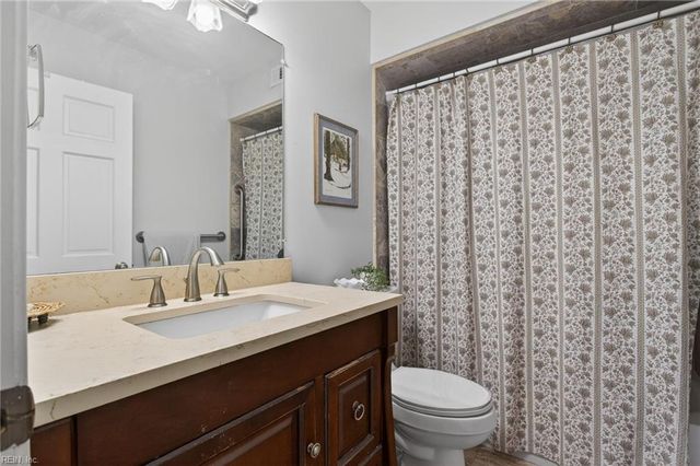 4652 Truman LN, Virginia Beach, VA 23455