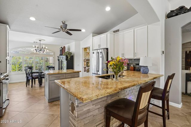 8922 E STONEY VISTA Drive, Sun Lakes, AZ 85248